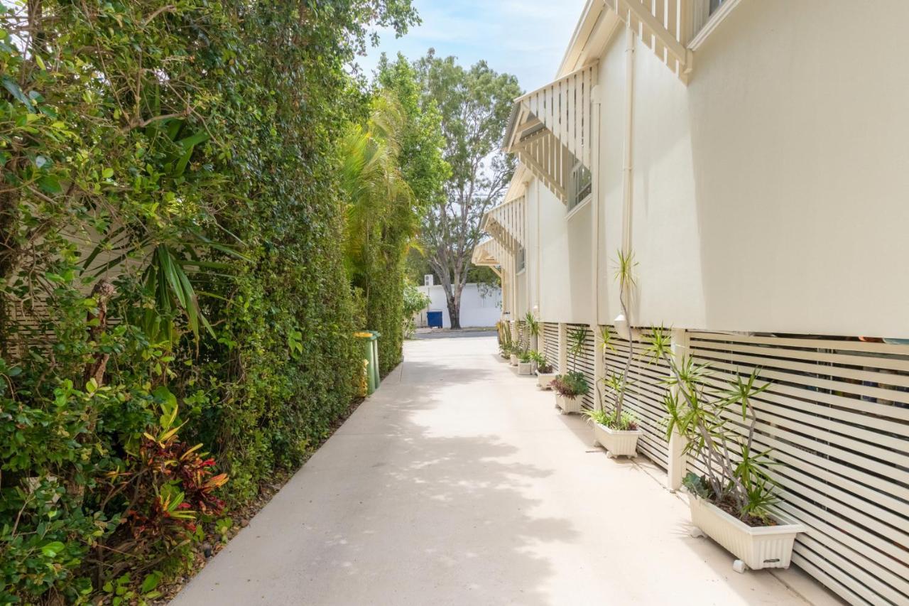 Debbie'S Place Rainbow Beach Exterior photo